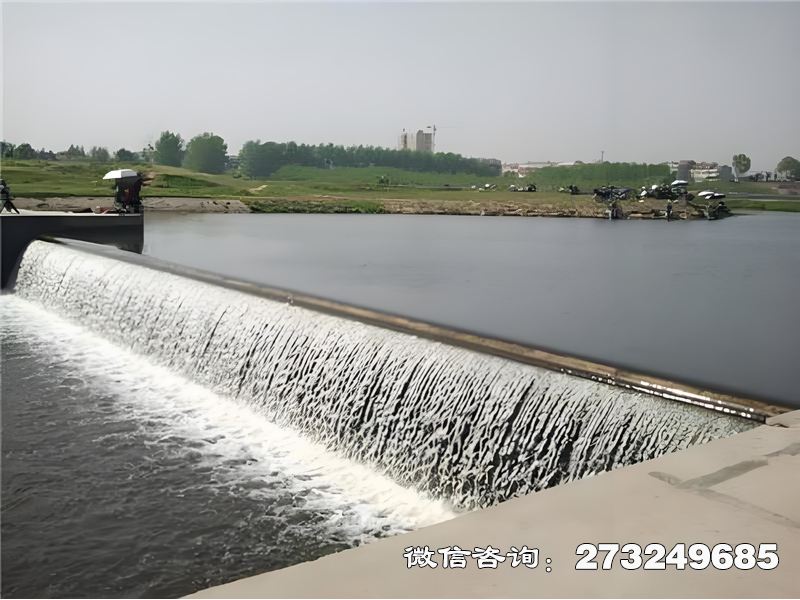 茶陵县水库溢洪道钢坝